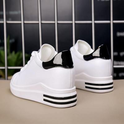 Women Sneaker