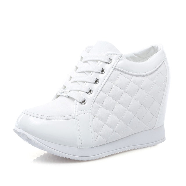 Women Sneaker