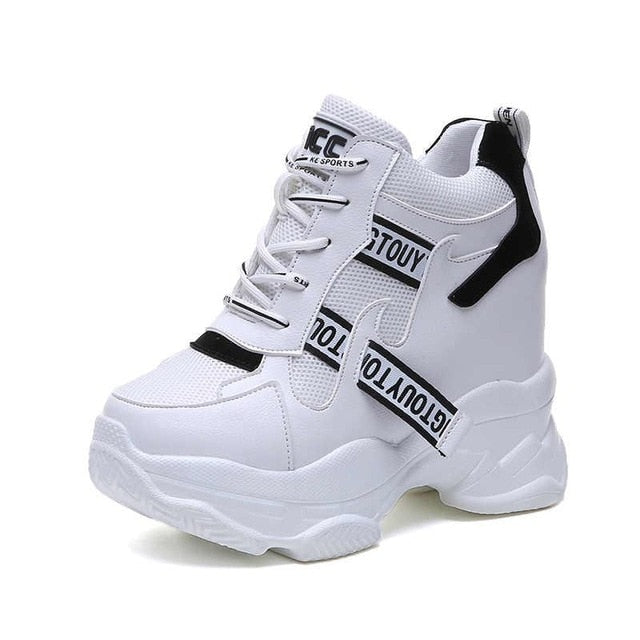 Women Sneaker
