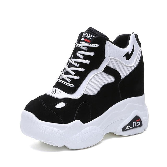 Women Sneaker